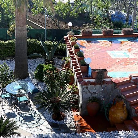 B&B Villa La Cicas アナカプリ エクステリア 写真
